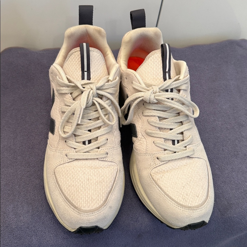 Veja Cream and Black Athletic Shoes - Picture 3 of 6
